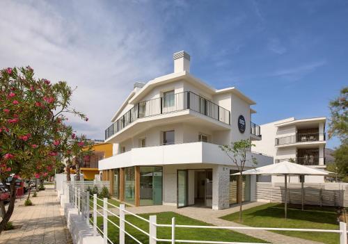 רוזס 1935 Hotel Boutique & Apartments - Adults Only מראה חיצוני תמונה