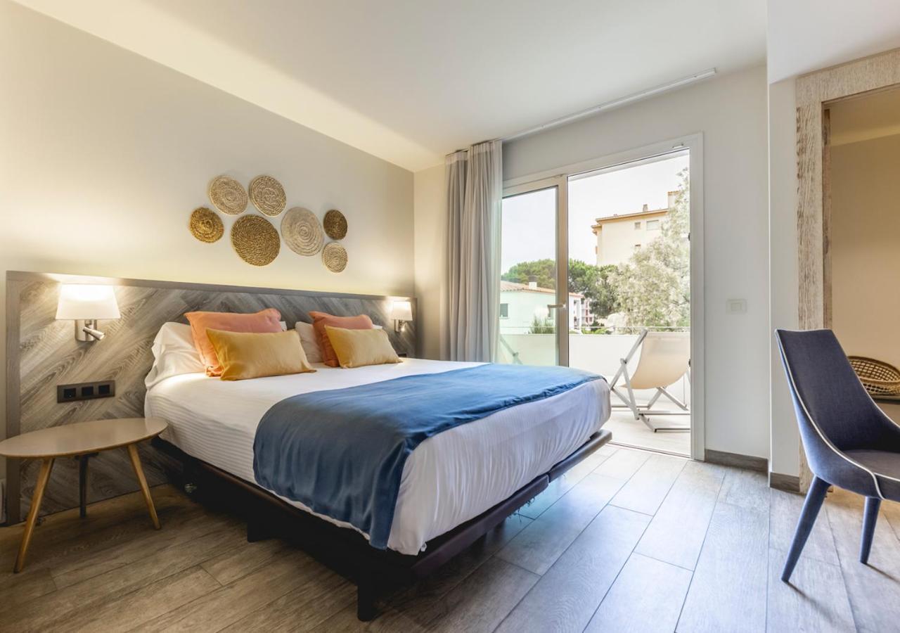 רוזס 1935 Hotel Boutique & Apartments - Adults Only מראה חיצוני תמונה